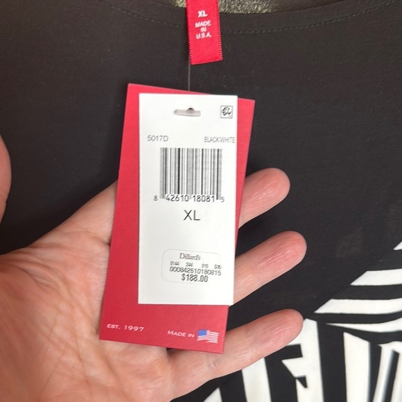 NWT IC Collection Tesse Bubble Dress Black White Size XL - Picture 3 of 7